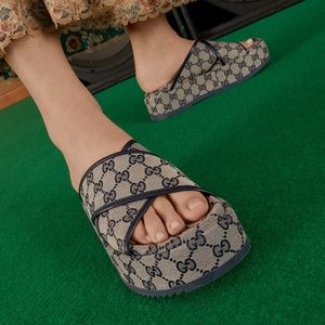 Women's GG platform slide sandal SIZE 6 1/2